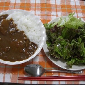 新じゃがと新玉ねぎのカレーライス